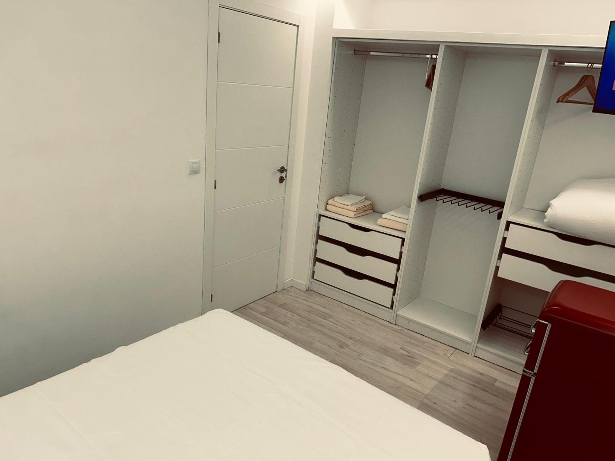 Mi Huesped Valencia, Aeropuerto Manises Aparthotel Eksteriør bilde