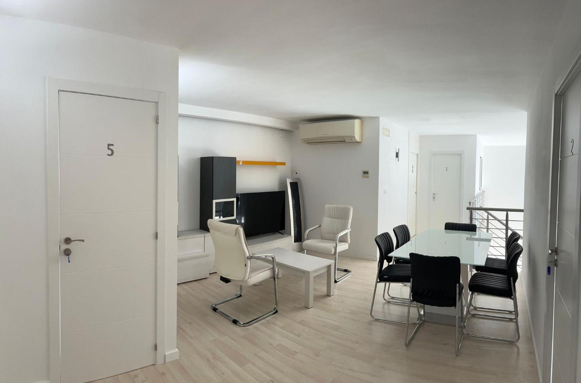 Mi Huesped Valencia, Aeropuerto Manises Aparthotel Eksteriør bilde